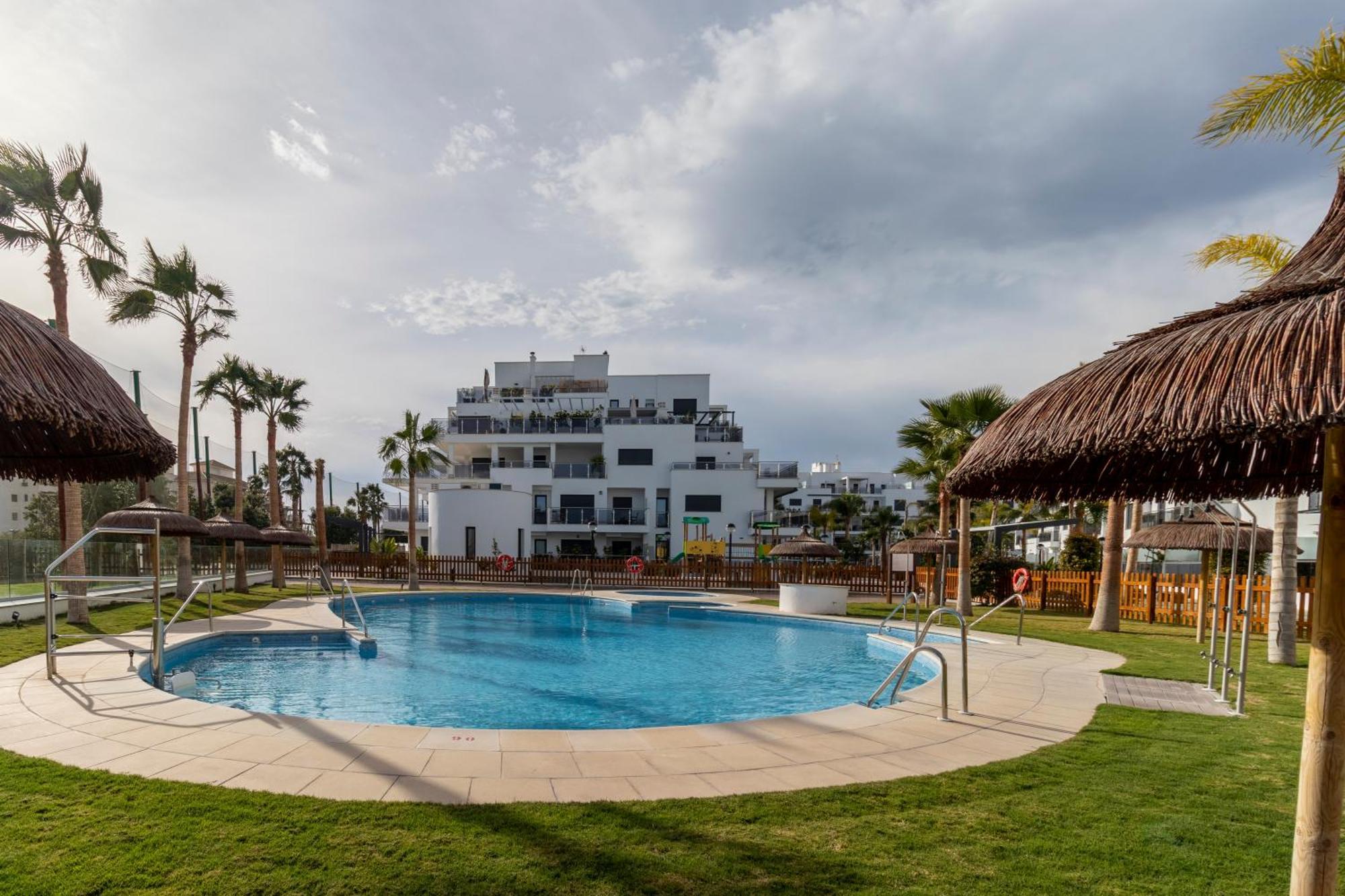 Rentitspain Apartamento En Aguacate A Minutos Del Golf Motril Ngoại thất bức ảnh